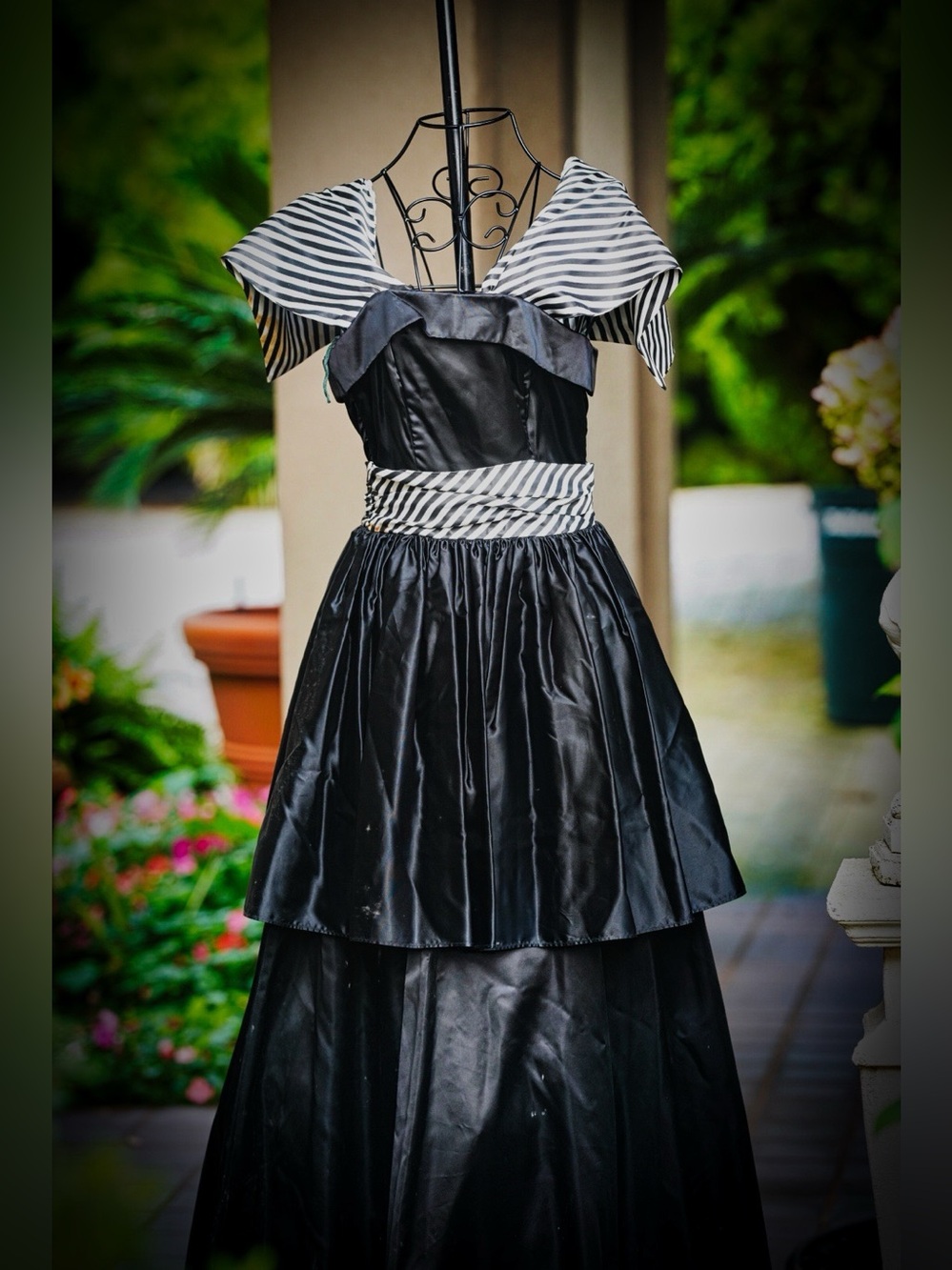 Vintage Gunne Sax by Jessica McClintock Black Striped 80s Prom Dress Size 3